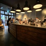 THE ROASTERY BY NOZY COFFEE - 内観 ①