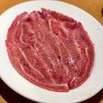 炭火焼肉ホルモン まるは - 