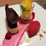 ル クロ - Xmasデザート マスカルポーネの軽いクリーム 柑橘類のマリネ みかんのグラニテ フランボワーズアイス添え