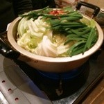 くつろぎ屋台 万作 - もつ鍋（3人前）