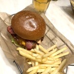 J.S. BURGERS CAFE - 