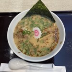 らーめん たいざん - 富士山燻製醤油ラーメン　¥990