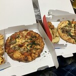 ドミノ・ピザ - 料理写真: