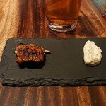 Burnt Ends - ジャマイカ鶏肉とライムのクレマ