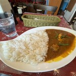 SPICE KITCHEN3 - チキンカレー