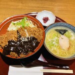 Torigo Aji - 味噌カツ丼と半ラーメン