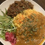 スパイスカレー 6時間 川崎駅西口ミューザ店 - チキン＆ラム
