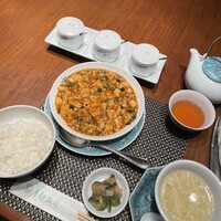 華都飯店 OsakaMetro本町ビル店 - 