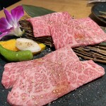 焼肉トラジ - 