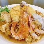 スパイスカレー旬香唐 - 海老の軍団(・∀・)