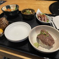 焼肉トラジ 名古屋セントラルタワーズ店 - 