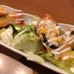 Kyuushuumeibutsu Tometeba - 鶏そぼろチーズ揚げ春巻き
