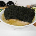 家系ラーメン 近藤家 - 塩チャーシューメンのり増し