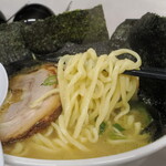 家系ラーメン 近藤家 - 麺リフト