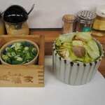 家系ラーメン 近藤家 - 青ねぎとキャベチャー