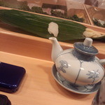 豊寿司 - ひらめ