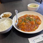 美林華飯店 - 