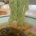 レストラン 石神の丘 - キャベツ麺は甘味が有り美味しい(石神塩ラーメン)