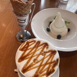 Q CAFE by Royal Garden Cafe - 