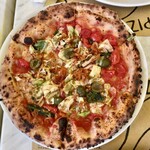 Pizzeria Bakka M'unica - 本日の気まぐれピッツァ…マリナーラ+キャベツ+桜海老・干し海老・海老エキス
