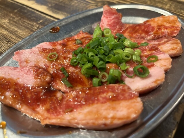 Showa Taishu Horumon Kyobashi Ten photo 5