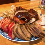 金陵 - お肉8種類盛り合わせ