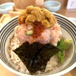 日本橋海鮮丼 つじ半 - 