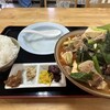 ちゅら浜食堂 - 旨辛骨汁（750円）