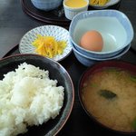 たまごや とよまる - たまごかけごはん定食２５０円！