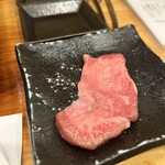 立喰い焼肉 治郎丸 - 