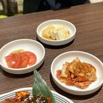 Kankoku Kateiryouri Furuhausu - 白菜キムチ・豆腐・トマト
