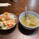 タイ料理ピン トン - サラダとスープ