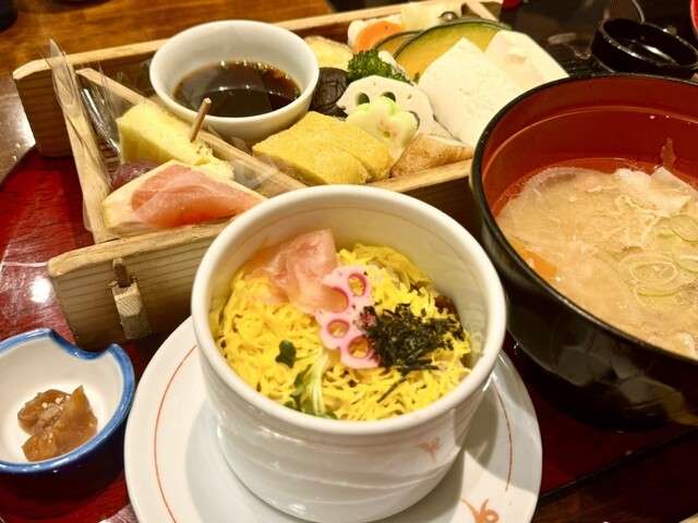 Yushoku Tonsai Ichiniisan Ginza Ten photo 5