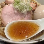 麺 みつヰ - 生姜そば/ 中太手揉み麺・大もり・味玉