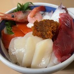 Shokujidokoro Nagamori - 海鮮丼