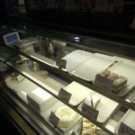 Le Galant - 夕方遅かったですが種類豊富でした。