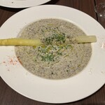 麹町ビストロ 階段の途中 - 