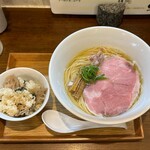 らぁ麺すずむし - 