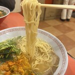 Kinryuuramennamba - 自家製の細麺はコシがあって食べやすい(๑'ڡ'๑)୨