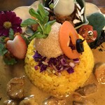 タケウチ 神保町本店 - いちご、パパド、人参