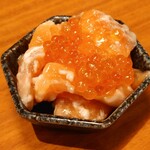 Yakitori To Oden Kushitakiya - サーモン塩麹漬け