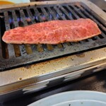 精肉・焼肉 とよおか - ミスジ焼き中