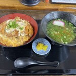 安瀬一丁目うどん - 玉子二個カツとじ丼・ミニうどん 税込み980円