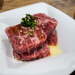 ホルモン焼肉 はやぶさ - 