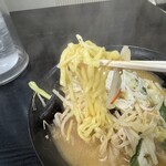 神田餃子屋 - 麺リフト