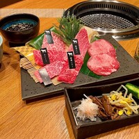 【1日限定10食】厳選希少部位5種類を少しずつ食べ比べ！うれしいランチドリンク・デザート付き！