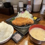 Tonkatsu Aoki No Kareya Ipp E Koppe - ■ロースかつランチ定食ライス大盛¥1,300