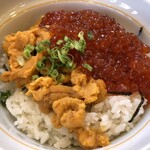 なか卯 - 天然うにいくら増し増し丼 並 1690円