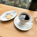 飛行船スタイル 南條 - 塩クッキー・ホットコーヒー