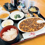 232342923 - 麻婆豆腐定食 880円